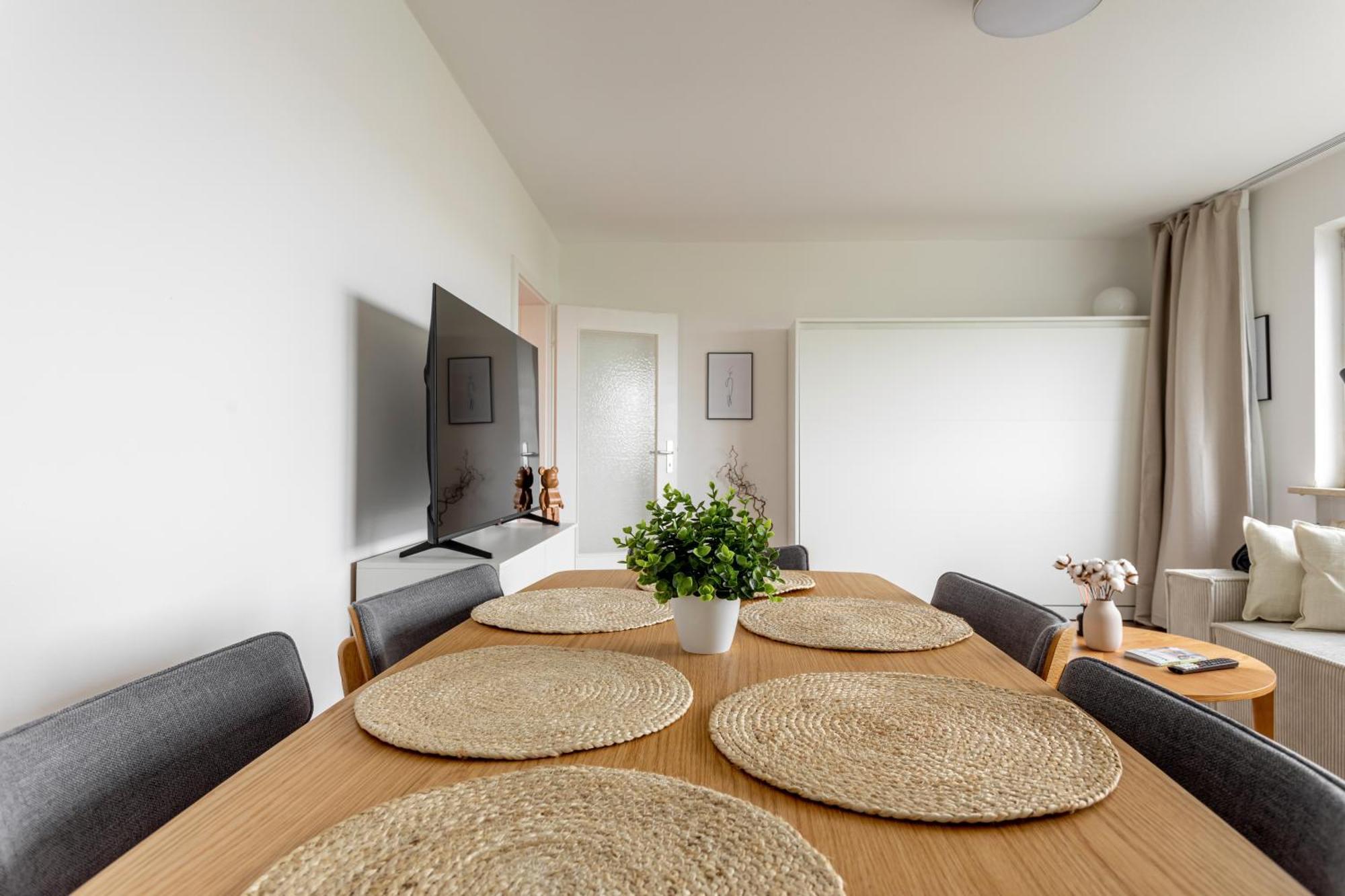 Global Living - Design I Terrace I Kitchen I Smart-tv I Parking Space I * Múnich