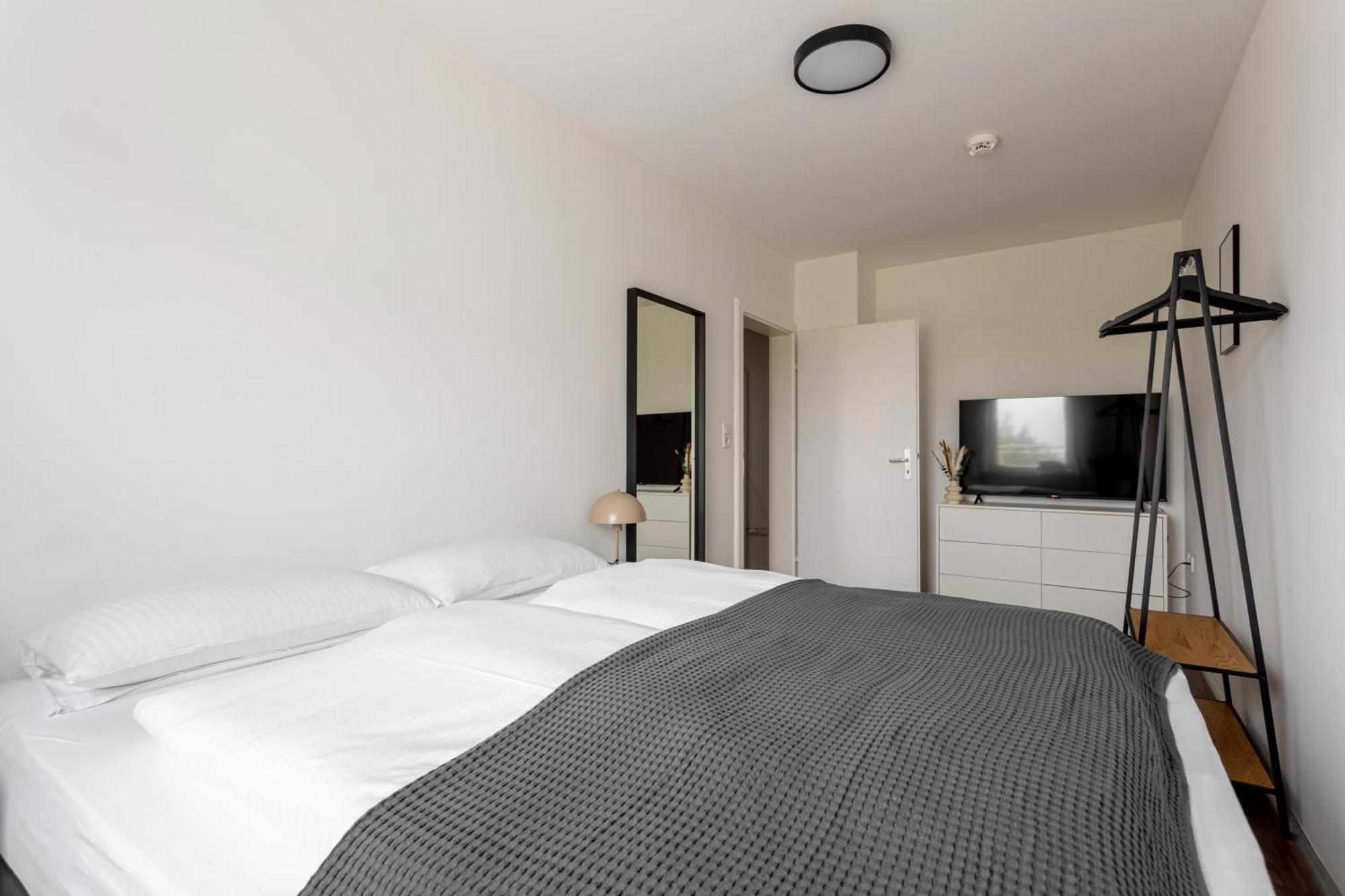 Global Living - Design I Terrace I Kitchen I Smart-tv I Parking Space I Múnich