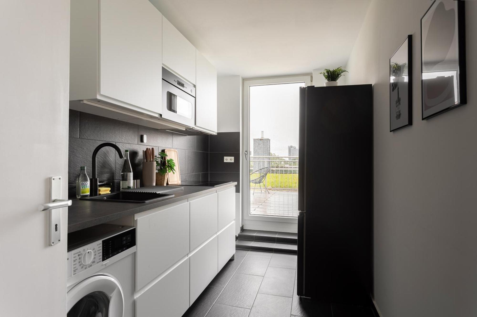 Global Living - Design I Terrace I Kitchen I Smart-tv I Parking Space I * Múnich
